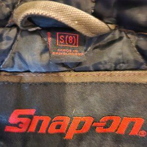 Kids snap on coat